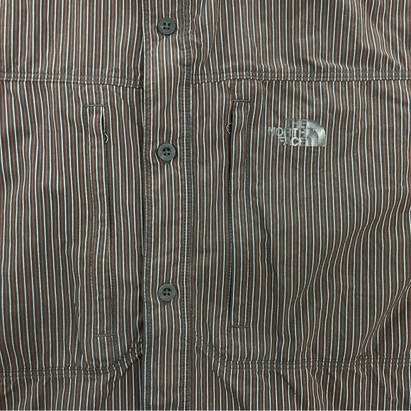 The North Face Men’s Dark Brown Striped Vented Button Up Long Sleeve Shirt Sz XL - Picture 2 of 8